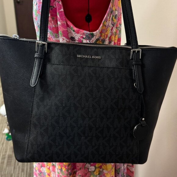 Michael Kors "Charlotte" Large Top-Zip Tote – Black Logo & Leather – Gently Used - Picture 3 of 7